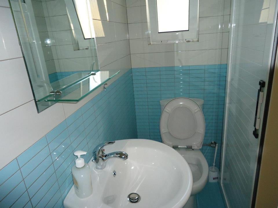 Himara Royal Hotel ภายนอก รูปภาพ