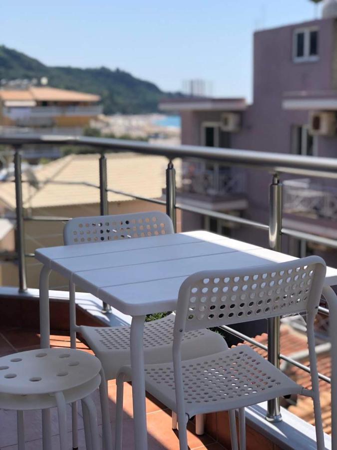 Himara Royal Hotel ภายนอก รูปภาพ